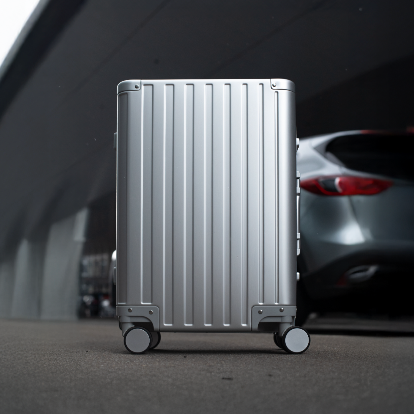 Silver Jet™ 1.0 - Als Handgepäck zugelassener Koffer