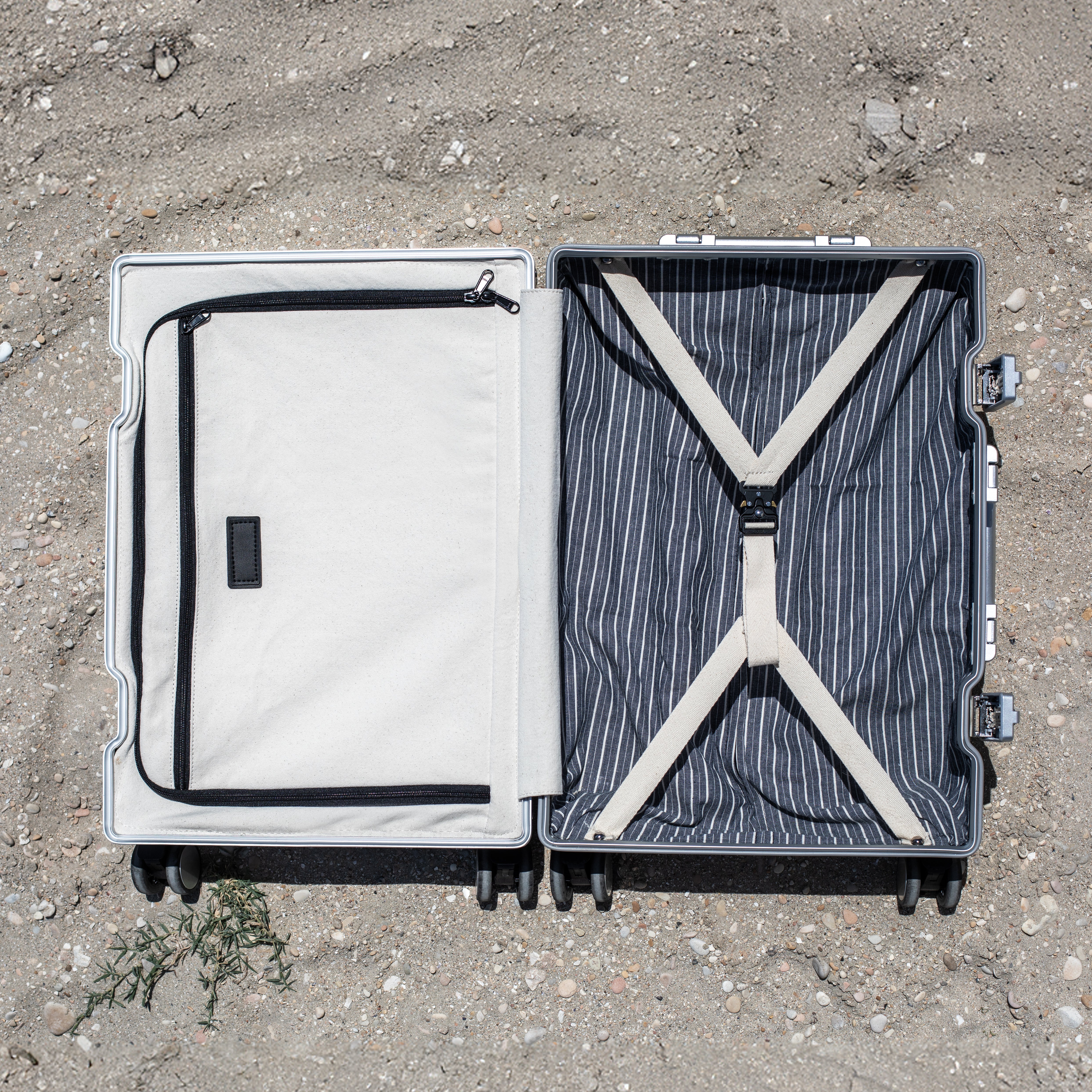 Silver Jet™ 1.0 - Als Handgepäck zugelassener Koffer